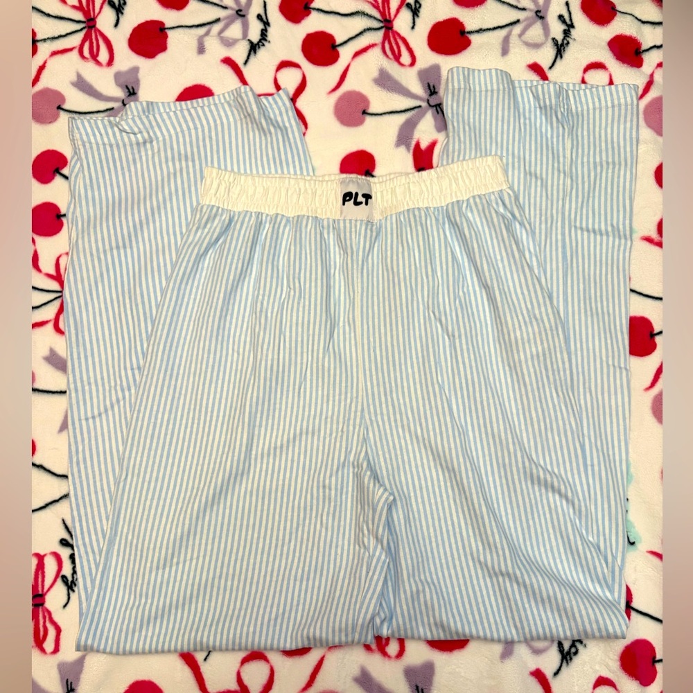 PRETTYLITTLETHING BLUE STRIPE WIDE LEG PJ
BOTTOMS - Picture 2 of 2